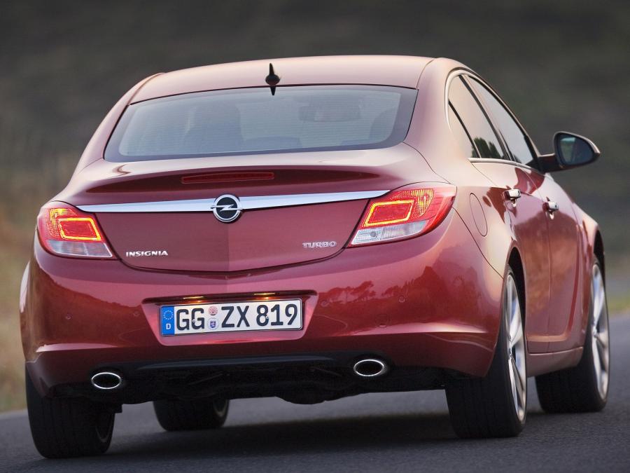  Opel Insignia 2008 года  (фото 27 из 126)